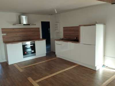 APPARTEMENT T3 - VERDUN SUR LE DOUBS - 57,19 m2 - LOUÉ