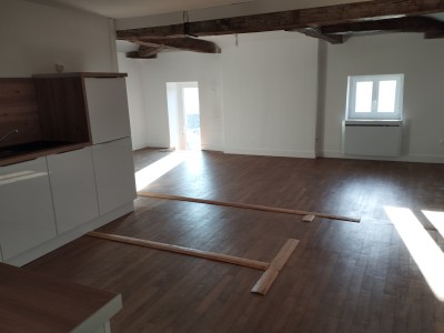 APPARTEMENT T3 - VERDUN SUR LE DOUBS - 57,19 m2 - LOUÉ