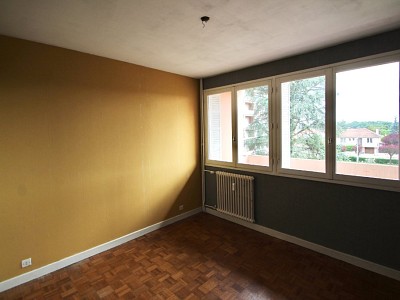 APPARTEMENT T3 A VENDRE - CHATENOY LE ROYAL - 55 m2 - 54900 €
