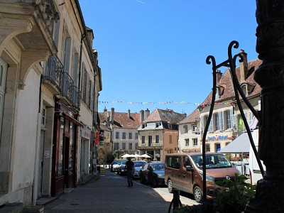 APPARTEMENT T3 A VENDRE - SEMUR EN AUXOIS - 80,18 m2 - 148000 €