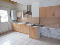 APPARTEMENT T4 A LOUER - AUXONNE CENTRE VILLE - 74 m2 - 700 &euro; charges comprises par mois