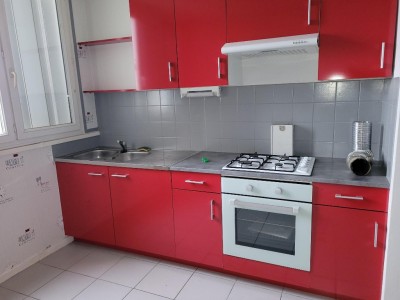 APPARTEMENT T4 A LOUER - CHALON SUR SAONE - 77 m2 - 660 € charges comprises par mois