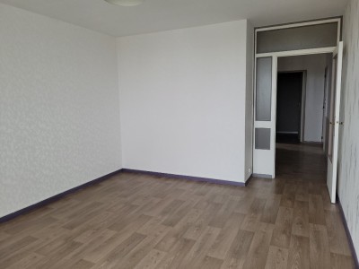 APPARTEMENT T4 A LOUER - CHALON SUR SAONE - 77 m2 - 660 € charges comprises par mois