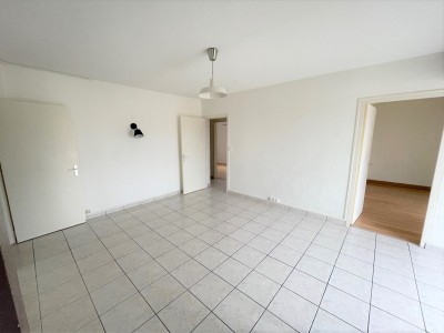 APPARTEMENT T4 A LOUER - CHALON SUR SAONE - 71,61 m2 - 783 € charges comprises par mois