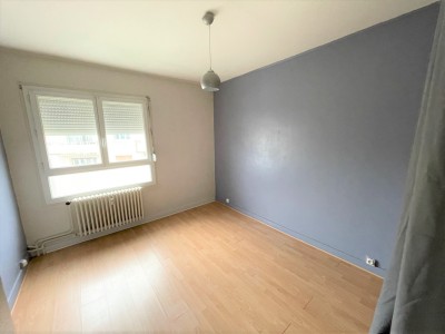 APPARTEMENT T4 A LOUER - CHALON SUR SAONE - 71,61 m2 - 783 € charges comprises par mois