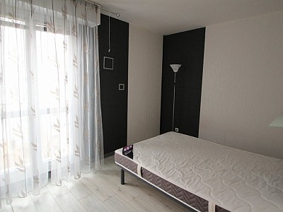 APPARTEMENT T4 A LOUER - DIJON - 76,24 m2 - 755 € charges comprises par mois