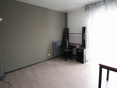 APPARTEMENT T4 A LOUER - DIJON - 76,24 m2 - 755 € charges comprises par mois