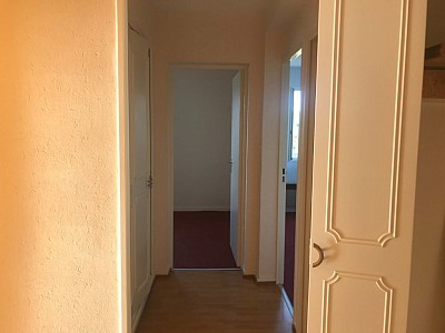 APPARTEMENT T4 A LOUER - EPINAC - 75 m2 - 541 € charges comprises par mois