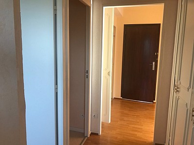 APPARTEMENT T4 A LOUER - EPINAC - 75 m2 - 541 € charges comprises par mois