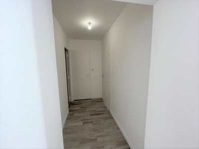 APPARTEMENT T4 A LOUER - GUEUGNON - 78,9 m2 - 606 € charges comprises par mois