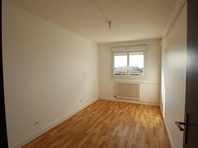 APPARTEMENT T4 A LOUER - LOUHANS - 70 m2 - 619�&euro; charges comprises par mois