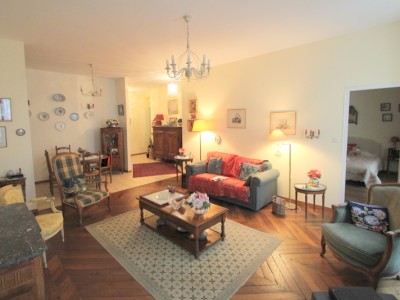 APPARTEMENT T4 A VENDRE - CHALON SUR SAONE - 105,86 m2 - 197500 €