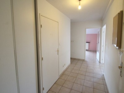 APPARTEMENT T4 A VENDRE - CHALON SUR SAONE - 98,79 m2 - 197600 €