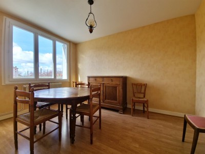 APPARTEMENT T4 A VENDRE - DIGOIN - 72,18 m2 - 60000 €