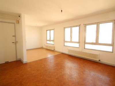 APPARTEMENT T4 A VENDRE - DIJON - 60,64 m2 - 150000 €
