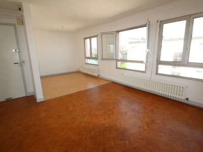 APPARTEMENT T4 A VENDRE - DIJON - 60,64 m2 - 150000 €