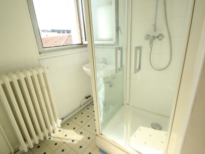 APPARTEMENT T4 A VENDRE - DIJON - 60,64 m2 - 150000 €