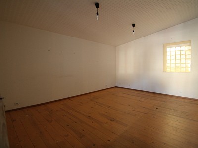 APPARTEMENT 4 CHAMBRES A VENDRE - AUTUN - 167,05 m2 - 67000 €