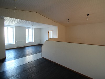 APPARTEMENT 4 CHAMBRES A VENDRE - AUTUN - 167,05 m2 - 67000 €