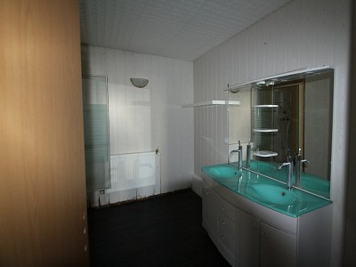 APPARTEMENT 4 CHAMBRES A VENDRE - AUTUN - 167,05 m2 - 67000 €