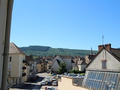 APPARTEMENT T5 A VENDRE - AUTUN - 88 m2 - 74000 €