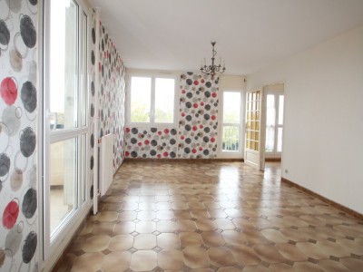 APPARTEMENT T5 - CHALON SUR SAONE - 100,04 m2 - VENDU