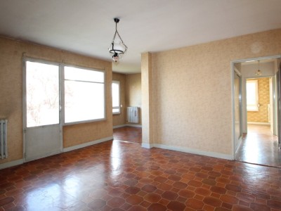 APPARTEMENT T5 A VENDRE - CHALON SUR SAONE - 80,86 m2 - 62000 €