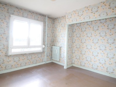 APPARTEMENT T5 A VENDRE - CHALON SUR SAONE - 80,86 m2 - 62000 €