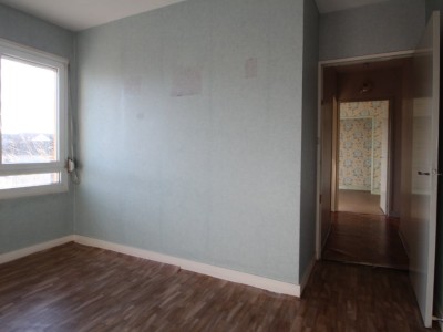 APPARTEMENT T5 A VENDRE - CHALON SUR SAONE - 80,86 m2 - 62000 €