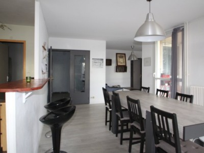 APPARTEMENT T5 A VENDRE - CHALON SUR SAONE - 99,86 m2 - 110000 €