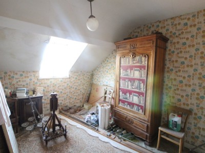 Appartement de type 5 A VENDRE - LOUHANS - 146 m2 - 109900 €