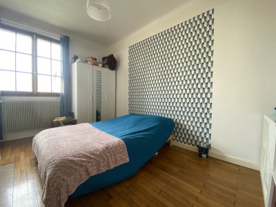 APPARTEMENT T6 A VENDRE - PARAY LE MONIAL - 116,68 m2 - 142000 €