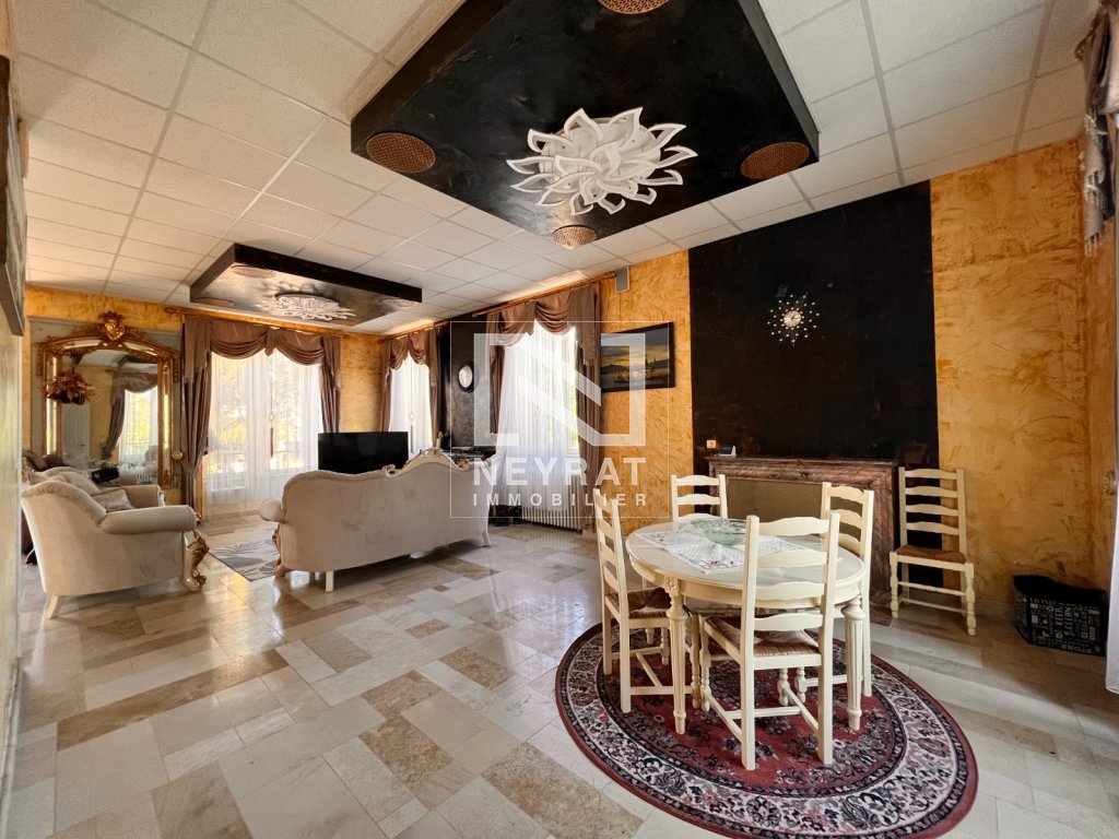 MAISON A VENDRE - AUTUN - 308 m2 - 599 000 €