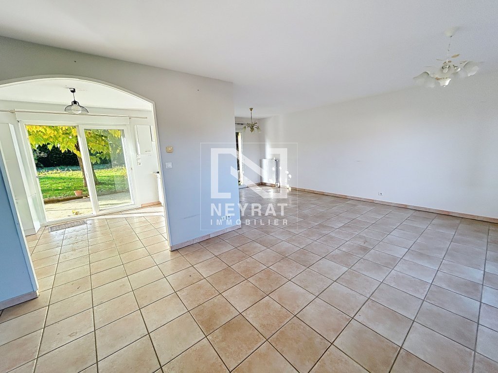 MAISON DE PLAIN PIED A VENDRE - SENNECEY LE GRAND - 87 m2 - 240 000 €