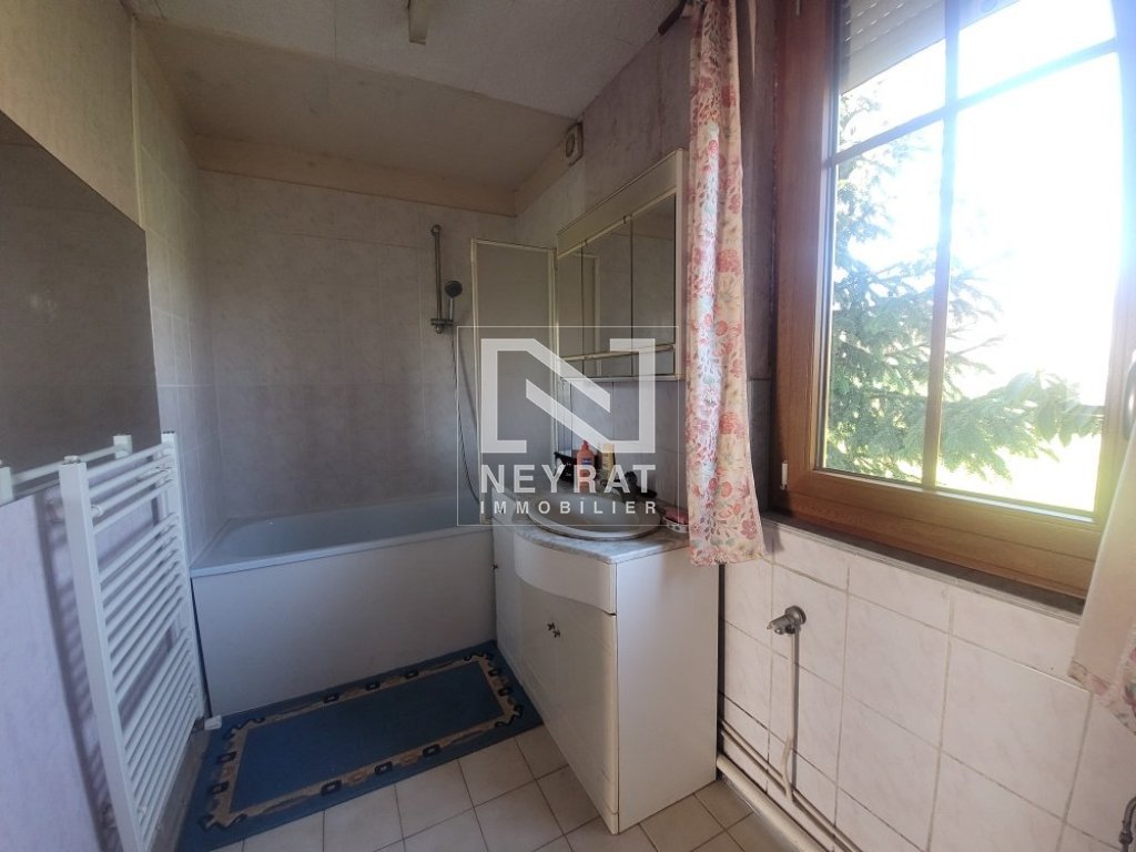 MAISON A VENDRE - ST LEGER SUR VOUZANCE - 151 m2 - 152 000 €