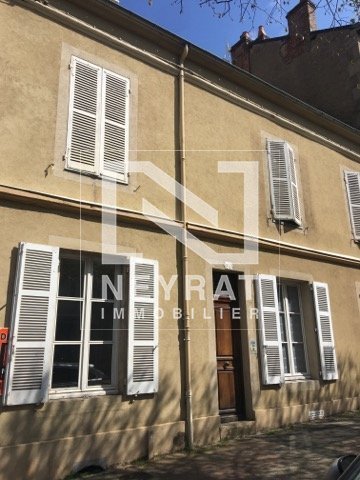 APPARTEMENT T1 - AUTUN CENTRE VILLE - 29 m2 - LOU&Eacute;