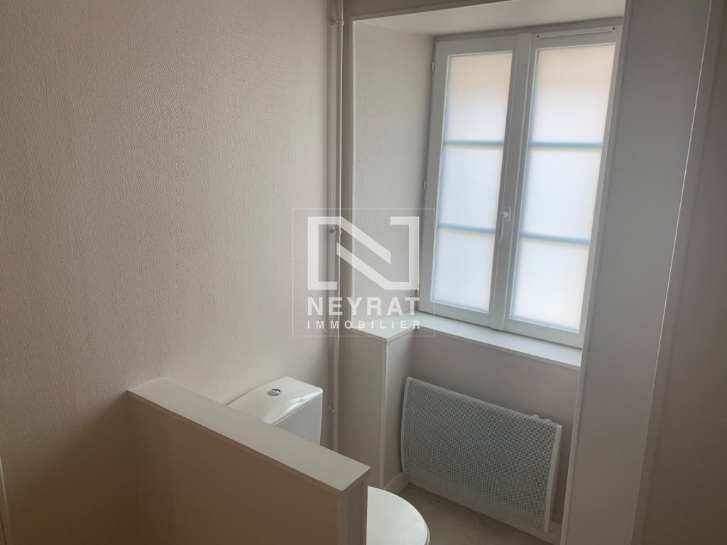 APPARTEMENT T1 A LOUER - AUTUN ST ANDOCHE - 34.06 m2 - 314 &euro; charges comprises par mois