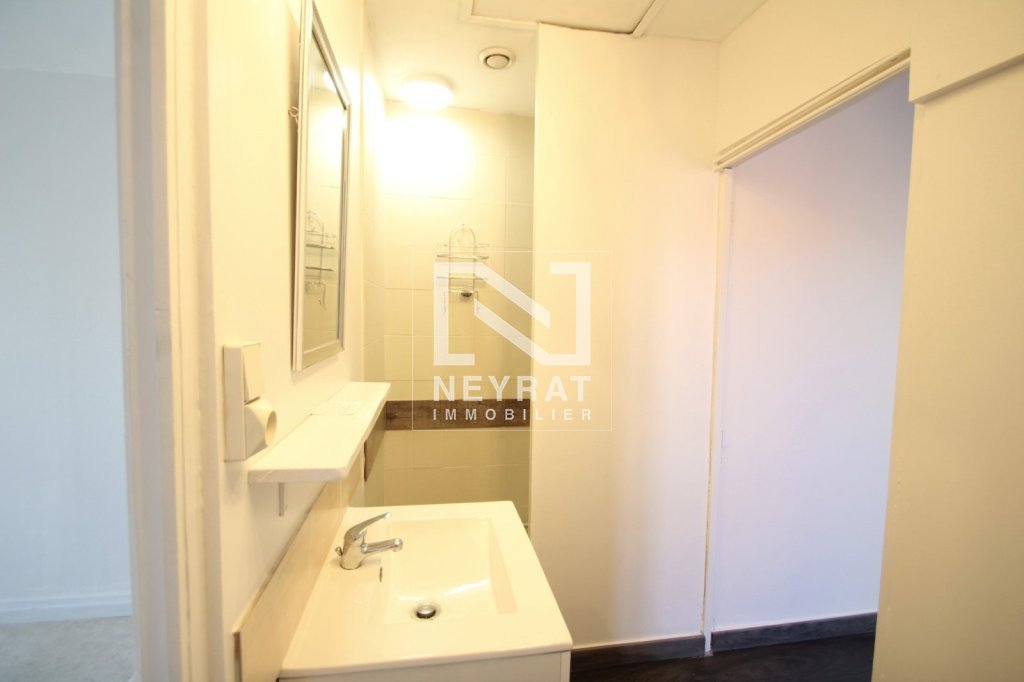 APPARTEMENT TT1 BIS A LOUER - CHAGNY - 24.76 m2 - 370 &euro; charges comprises par mois