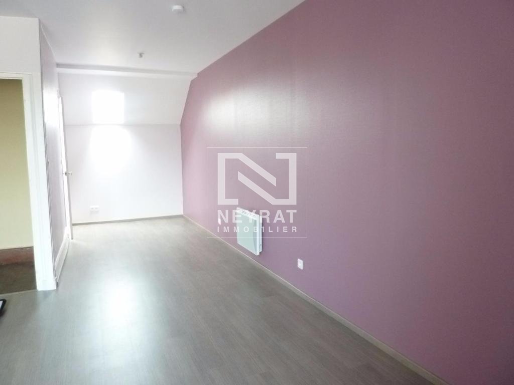 APPARTEMENT T1 A LOUER - CHALON SUR SAONE CENTRE VILLE - 34.4 m2 - 435 &euro; charges comprises par mois