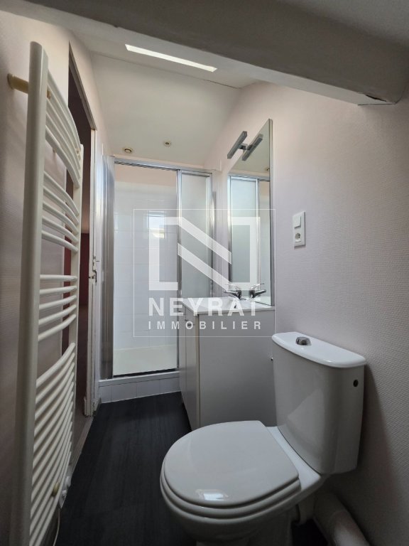APPARTEMENT T1 - CHALON SUR SAONE CENTRE VILLE - 34.4 m2 - LOU&Eacute;