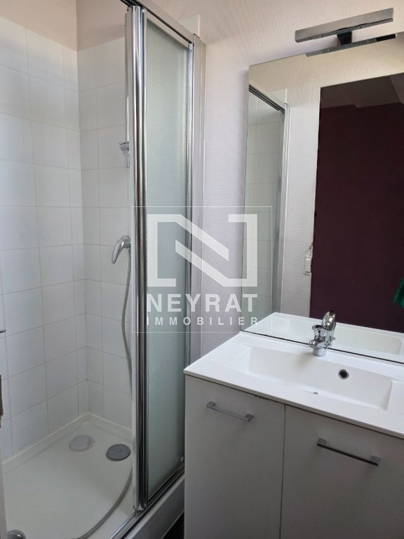APPARTEMENT T1 - CHALON SUR SAONE CENTRE VILLE - 34.4 m2 - LOU&Eacute;