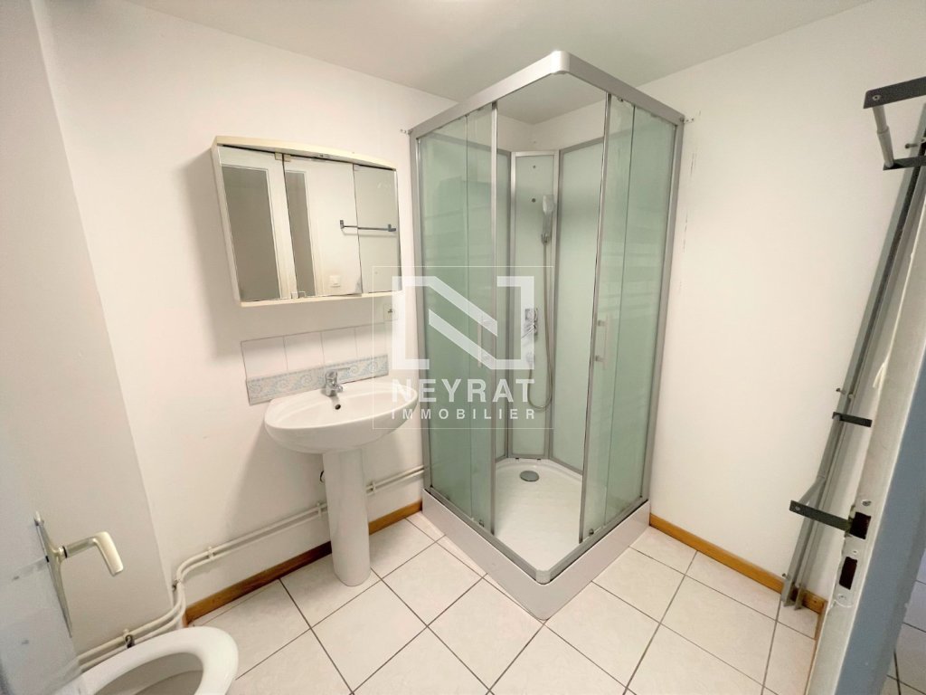 APPARTEMENT T1 A LOUER - CHALON SUR SAONE CENTRE VILLE - 31.68 m2 - 409 &euro; charges comprises par mois