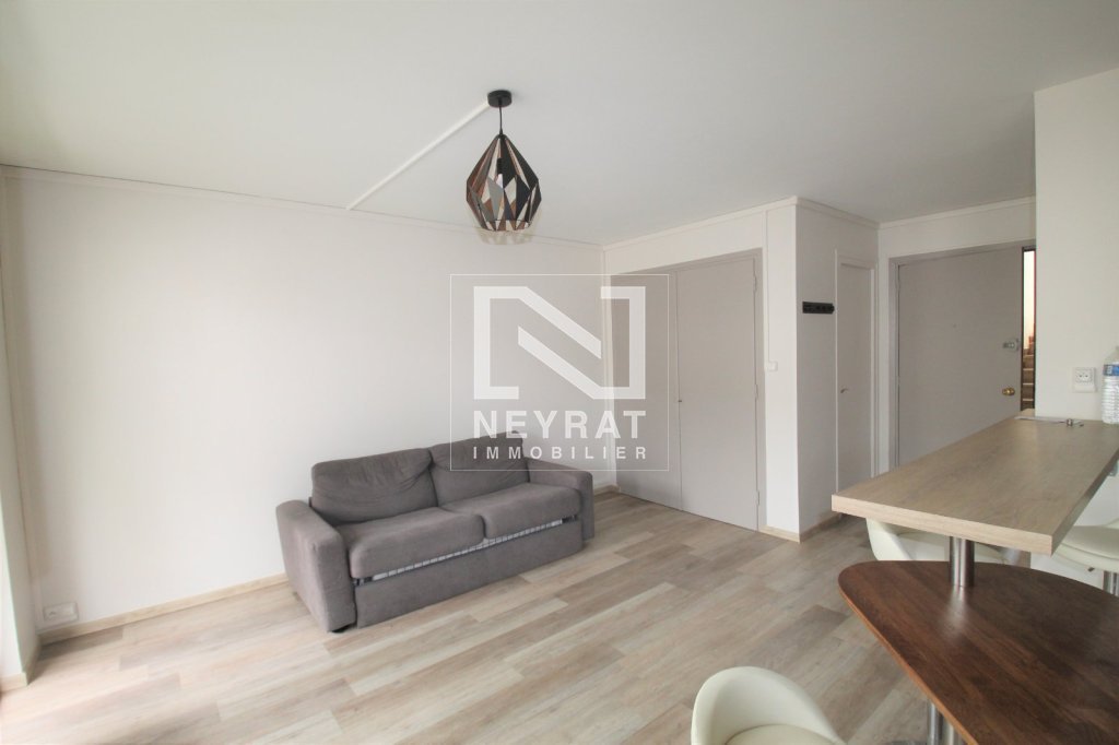 APPARTEMENT T1 A LOUER - CHALON SUR SAONE - 34.86 m2 - 525�&euro; charges comprises par mois