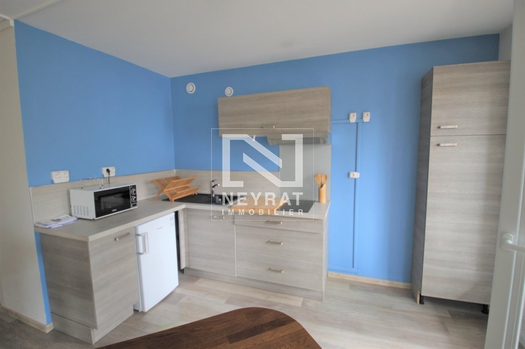 APPARTEMENT T1 A LOUER - CHALON SUR SAONE - 34.86 m2 - 525�&euro; charges comprises par mois