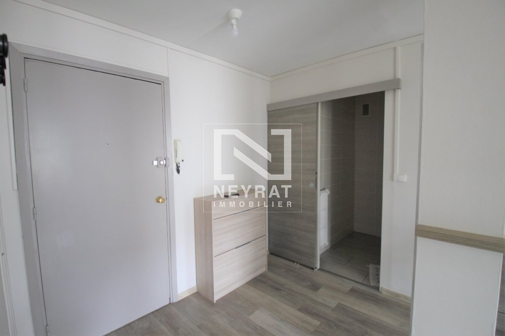 APPARTEMENT T1 A LOUER - CHALON SUR SAONE - 34.86 m2 - 525�&euro; charges comprises par mois