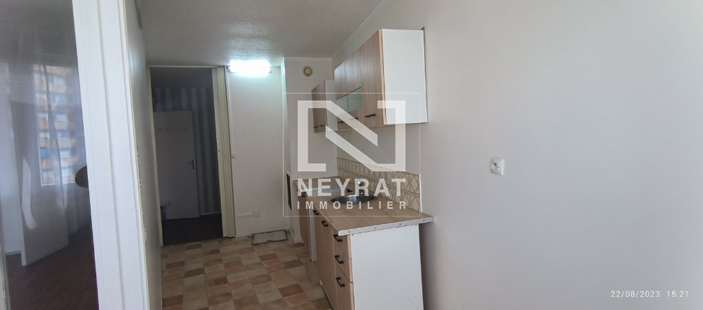 APPARTEMENT T1 - CHALON SUR SAONE - 40.93 m2 - LOU&Eacute;