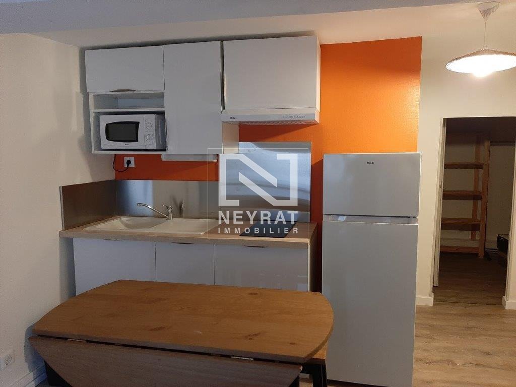 APPARTEMENT T1 A LOUER - CHALON SUR SAONE - 19.46 m2 - 410€ charges comprises par mois
