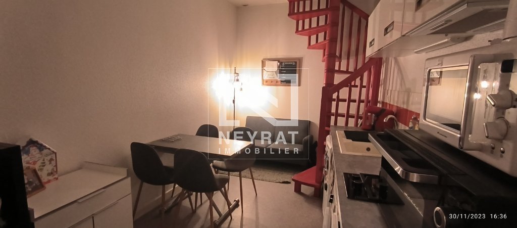 APPARTEMENT T1 A LOUER - CHALON SUR SAONE - 21.5 m2 - 390€ charges comprises par mois