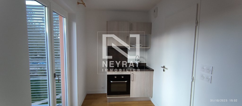 APPARTEMENT T1 - CHALON SUR SAONE - 29.76 m2 - LOU&Eacute;