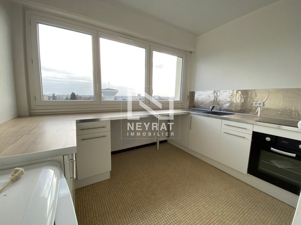 APPARTEMENT T1 A LOUER - CHALON SUR SAONE - 37.13 m2 - 410€ charges comprises par mois